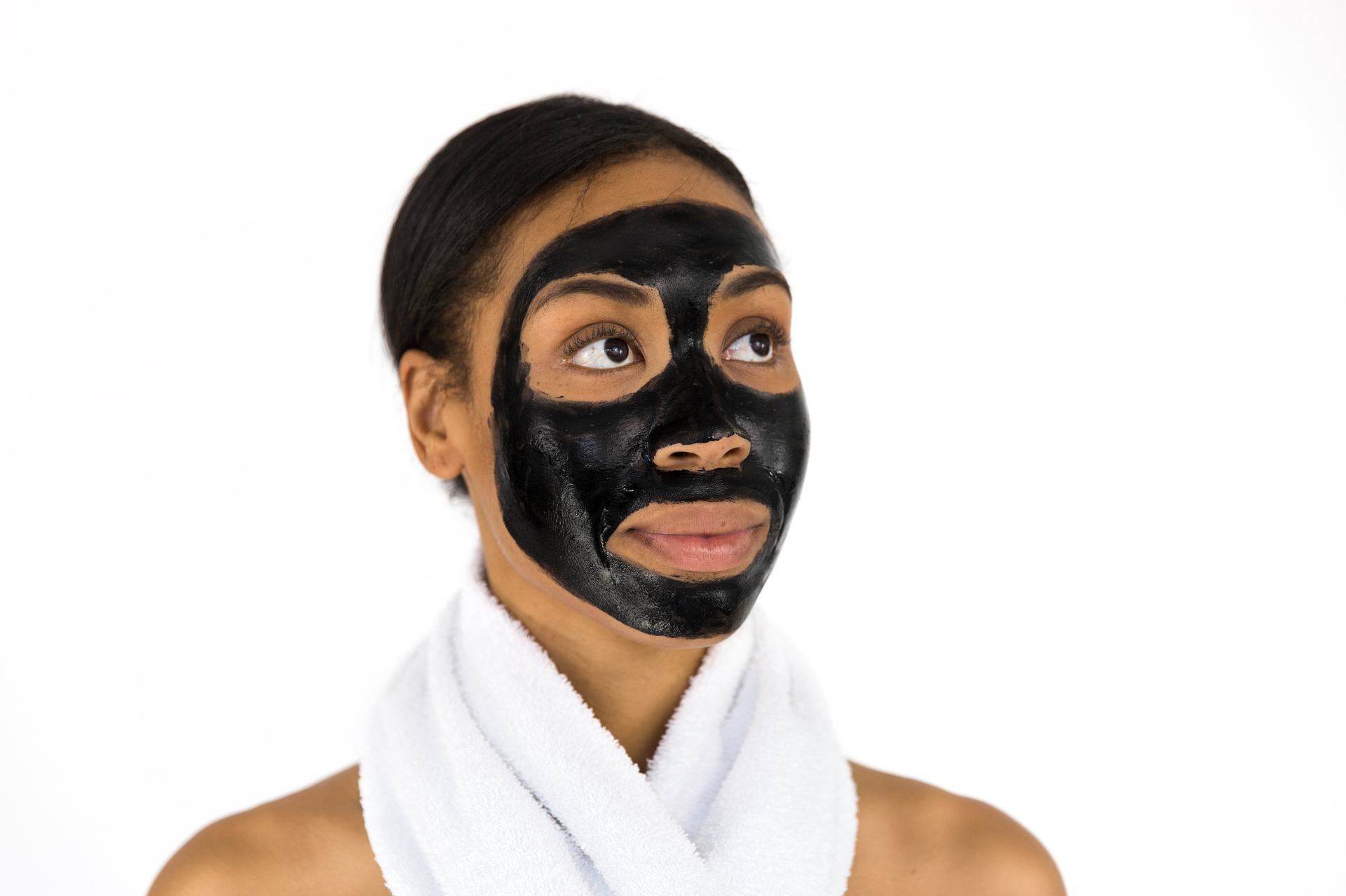 Woman with black face mask 